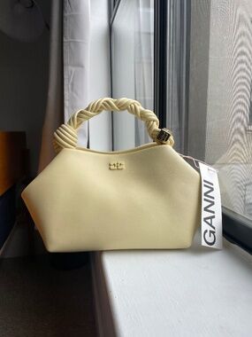 Ganni small bou bag, yellow